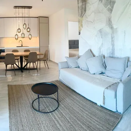 Апартаменты Calming Elegance In *