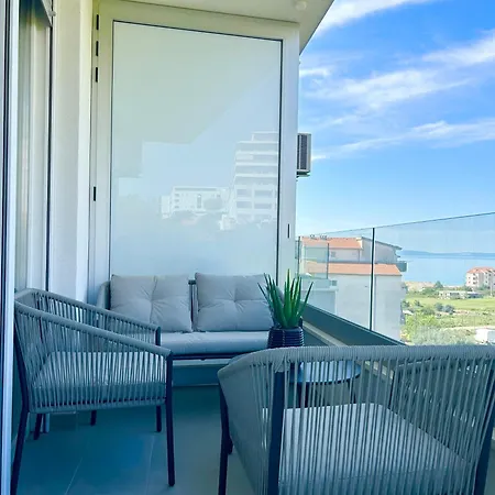 Calming Elegance In Apartman *